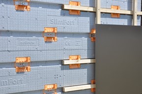 SlimFort gevelisolatie met afwerking aluminium composietplaten